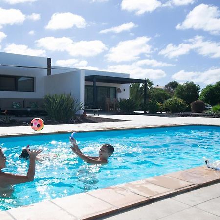 Heated & Shared Pool Villa Matriana 36A, North Shore Villas Lajares Zewnętrze zdjęcie